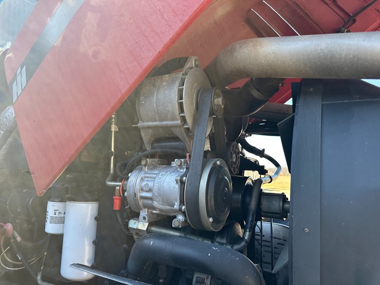 #35799-•-2004-case-mx285-tractor-image-57