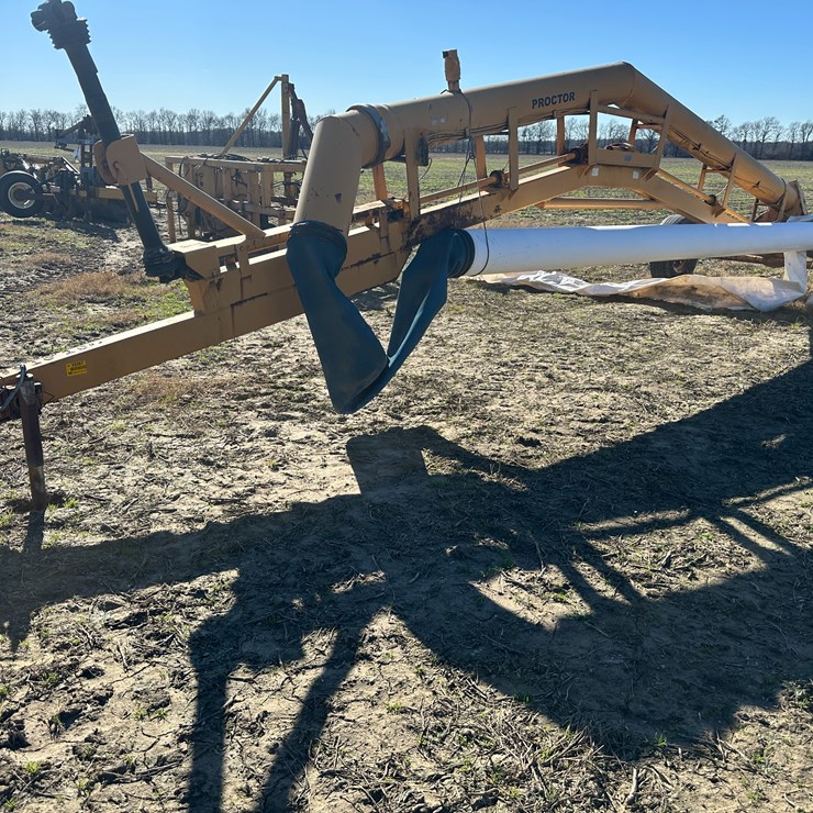 #35267 • Proctor 20' 10" Pull-type Relift