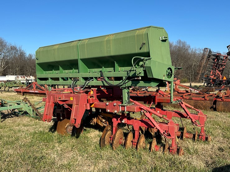#35840-•-tandem-levee-plow-w/seed-box-image-1