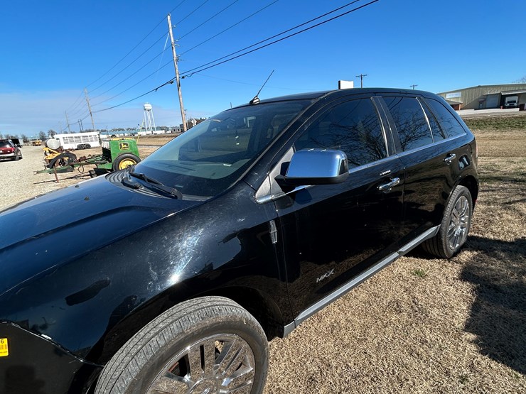 2009-lincoln-mkx-image-2