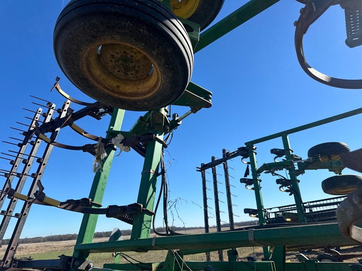 john-deere-27-image-58