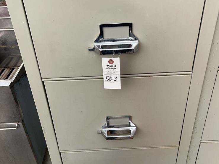 4-drawer-fireking-fireproof-filing-cabinets,-heavy-duty,-with-key-image-2