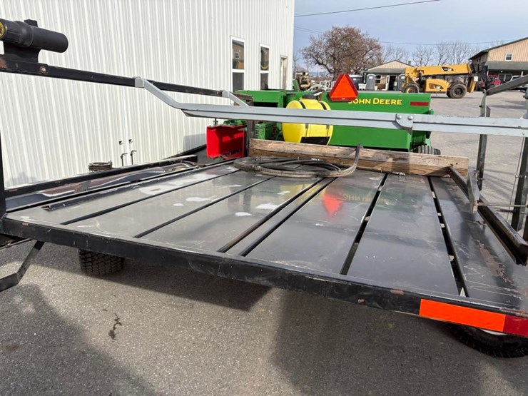 john-deere-348-image-12