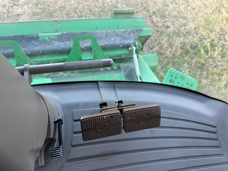 2018-john-deere-s780-image-114