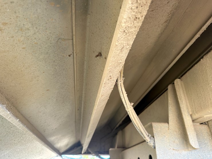 2003-wilson-hopper-bottom-image-23