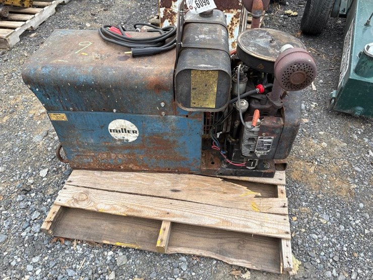 miller-aead-welder-image-1