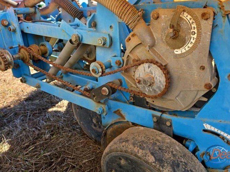 monosem-6-row-twin-planter-w/-seed-monitor-image-16