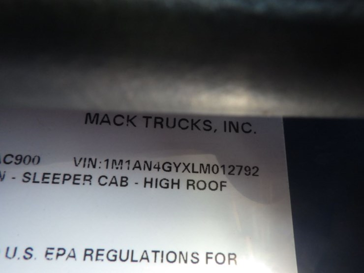 2020-mack-anthem-image-19