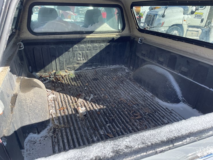 2012-chevrolet-colorado-image-17