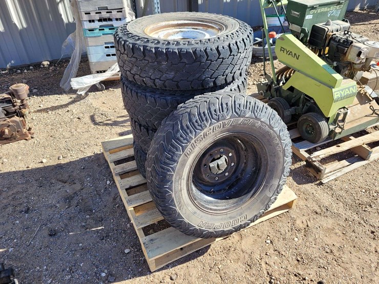 (5)-wheels/tires-for-chevrolet-image-1