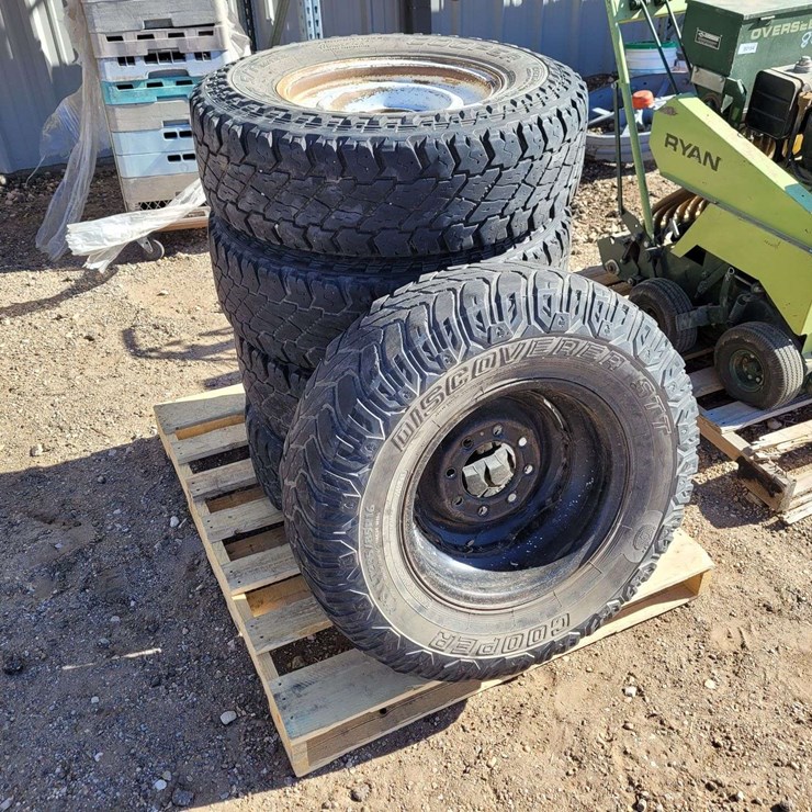 (5) Wheels/Tires for Chevrolet