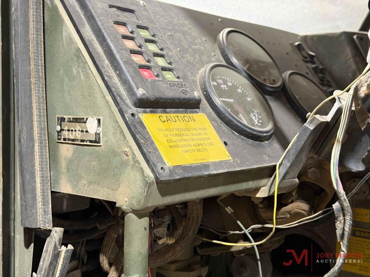 2010-caterpillar-c15-image-43