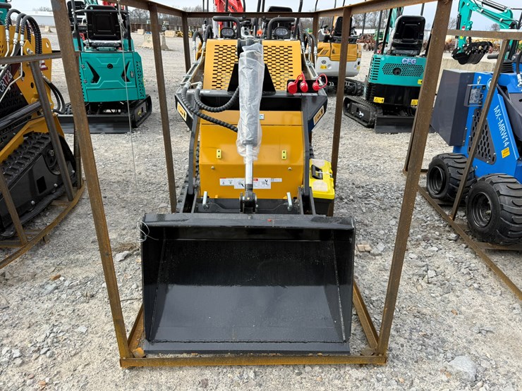 #84-•-unused-agt-mx-mrt14-stand-on-skid-steer-loader-mxmrt142025000994-inv#-35730-image-7