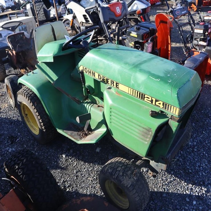 JOHN DEERE 214