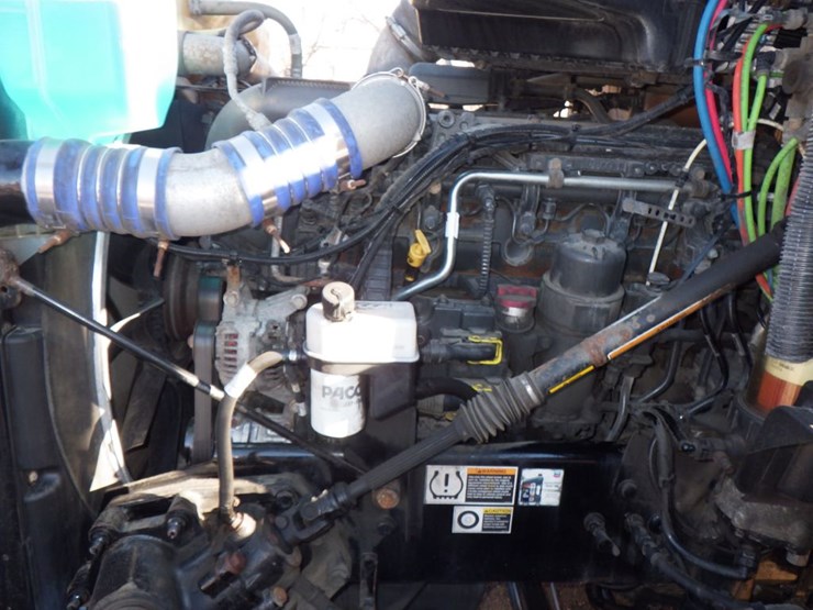 2022-kenworth-t680-image-20