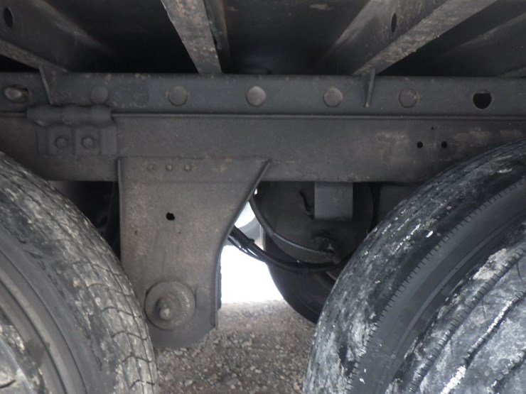 2017-utility-3000r-image-7