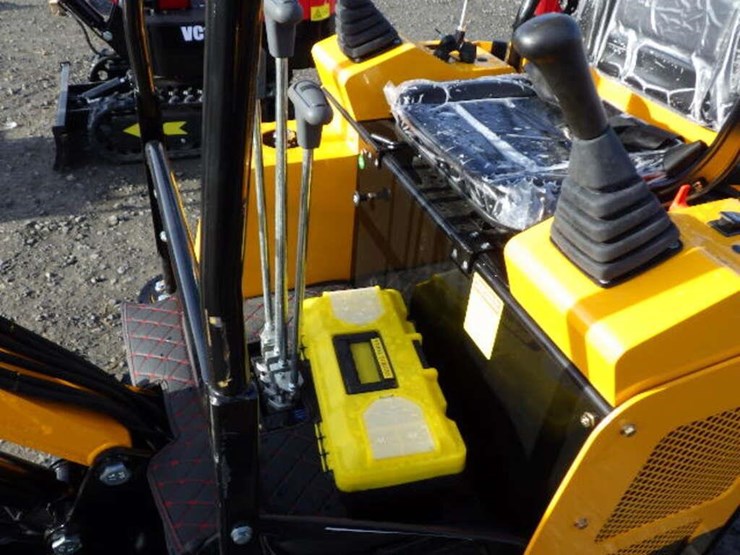 2025-vicsec-15-hydraulic-excavator-image-25