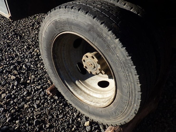 2001-ford-f450-image-15