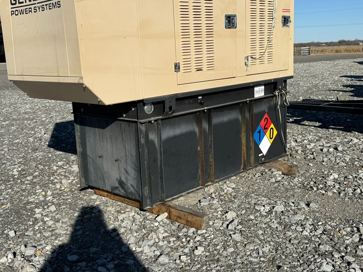 2007-john-deere-4024t-image-5