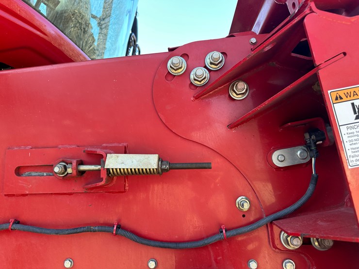 #35797-•-2011-case-7120-combine-image-63