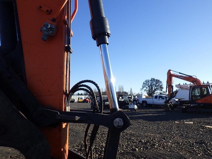 doosan-dx140-lc-5-image-22