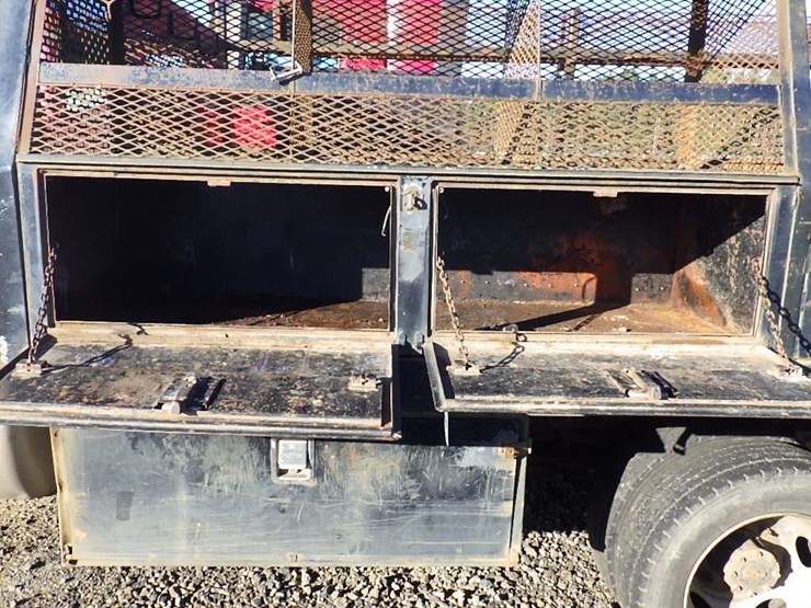 2001-ford-f450-image-7