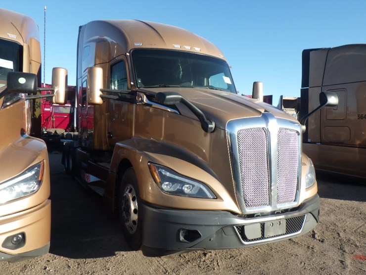 2024-kenworth-t680-image-3