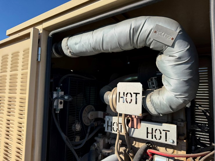 2007-john-deere-4024t-image-7