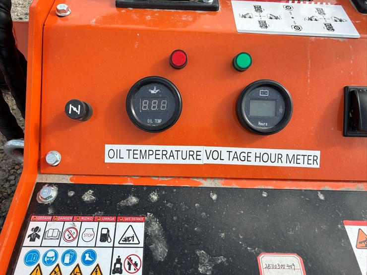 #96-•-unused-sdlool-sl36c-stand-on-tracked-loader-36cj251271-inv#-36230-image-16