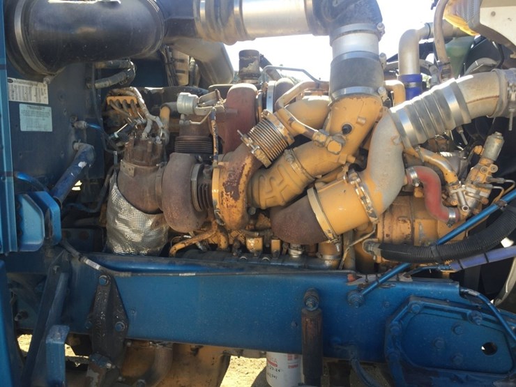 2009-peterbilt-388-image-12