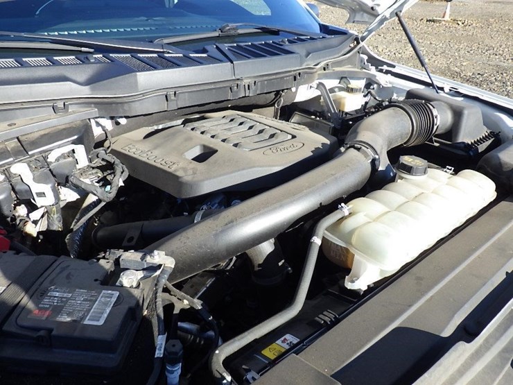 2021-ford-f150-image-12