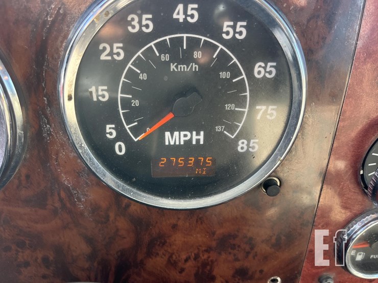 2004-international-paystar-5600-image-14