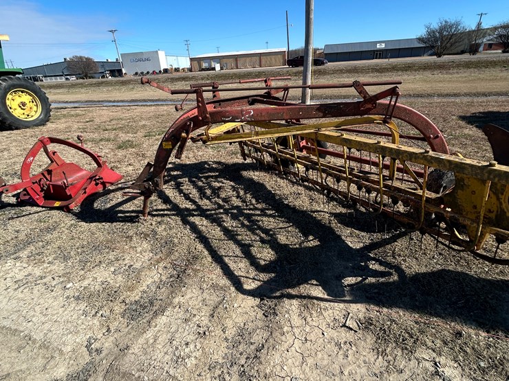 #37667-•-new-holland-hay-rake-image-5