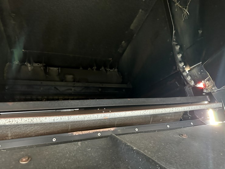 #35797-•-2011-case-7120-combine-image-94