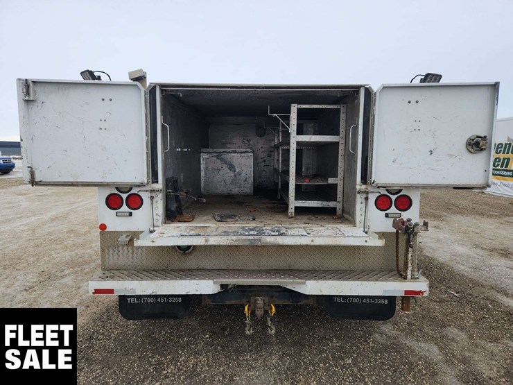 2012-ram-5500-4x4-s/a-service-truck-image-16