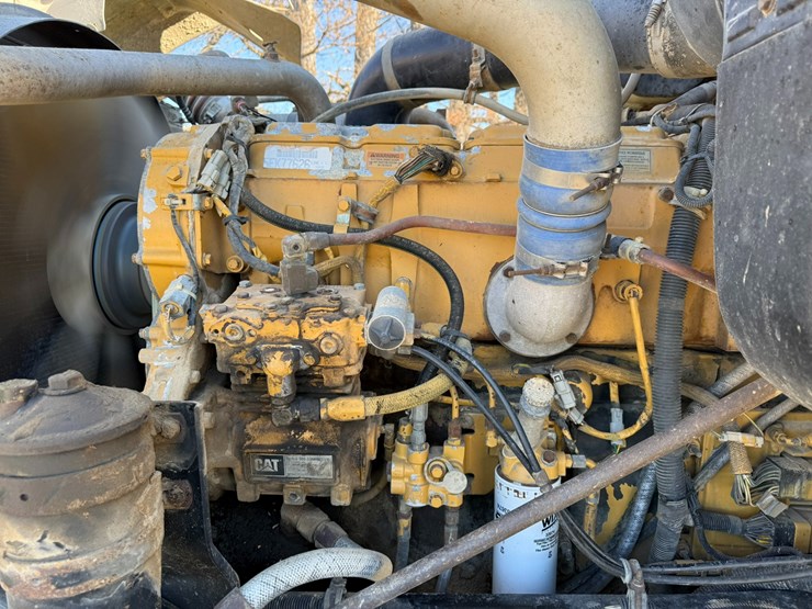 1997-caterpillar-10-image-93