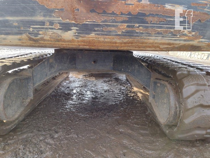 2017-kubota-kx040-4-image-48