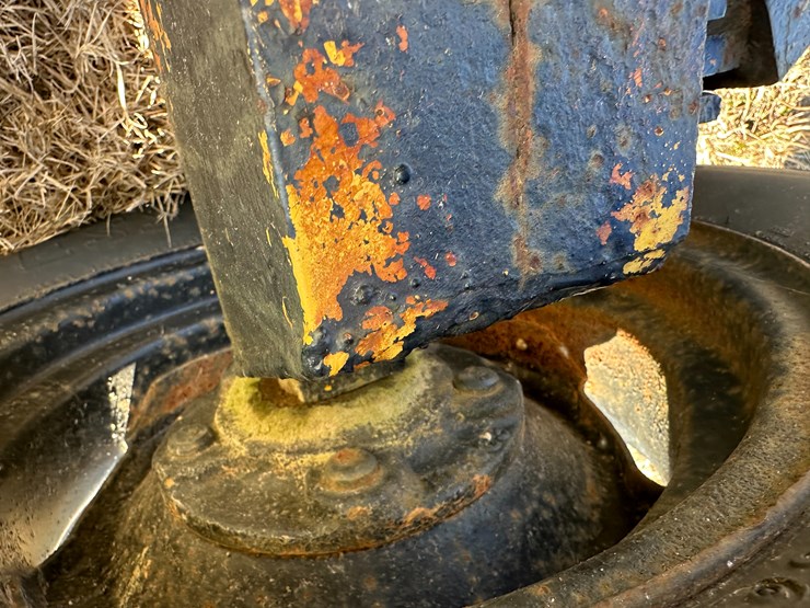 #35822-•-~1,000-gallon-fuel-wagon-image-11