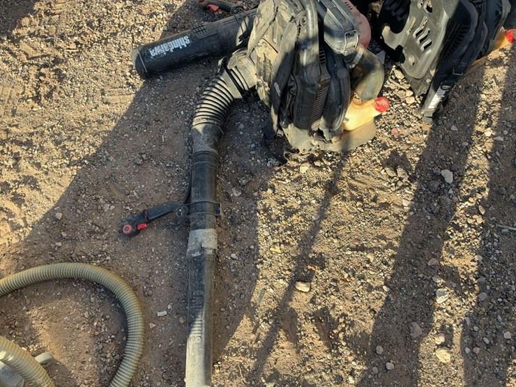 (2)-backpack-blower-image-2