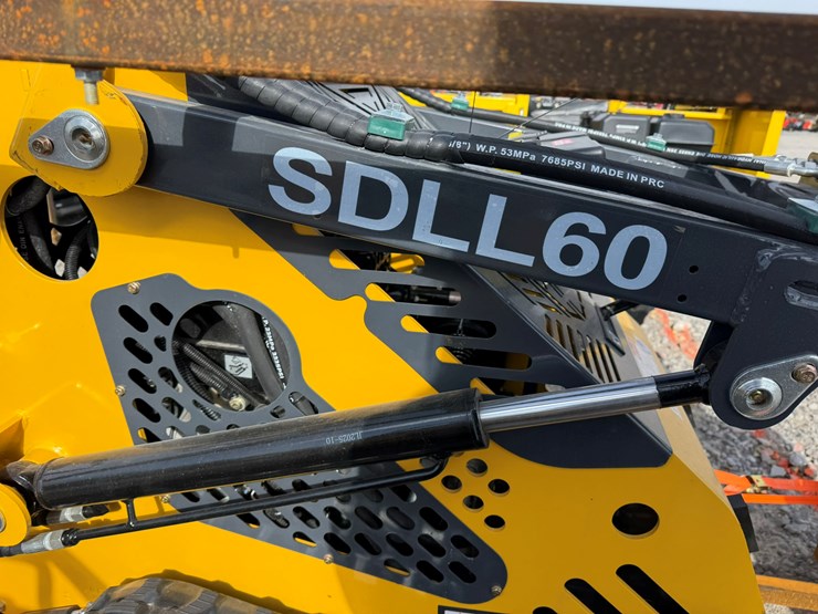 #86-•-unused-sdlanch-sdl60-stand-on-skid-steer-loader-a2510206378-inv#-35039-image-11