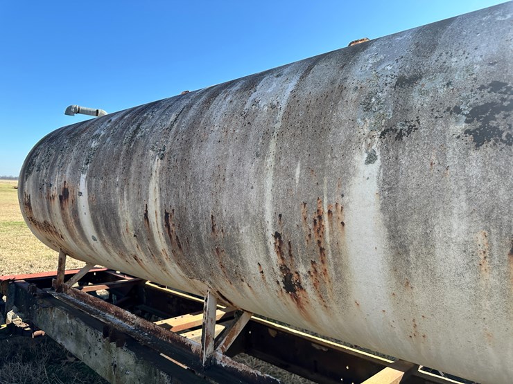 #35823-•-~1,000-gallon-fuel-wagon-image-16