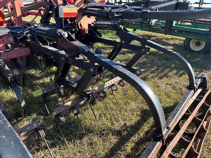 case-ih-200-image-23