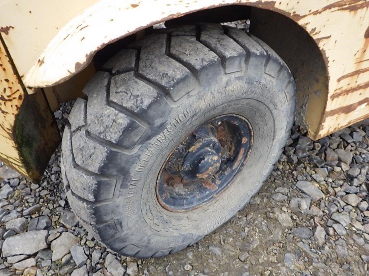 baker-fjf-060-m05-forklift-image-21