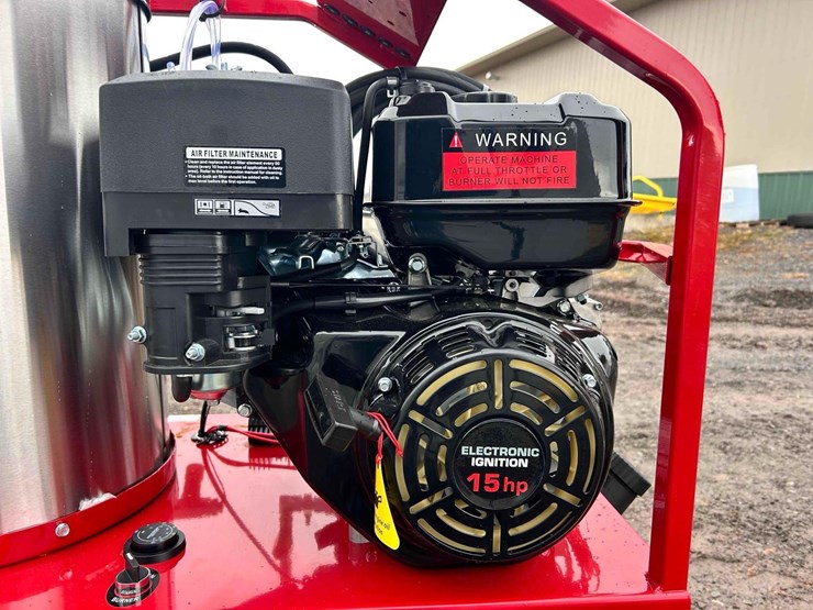 magnum-4000-series-hot-water-pressure-washer-image-7