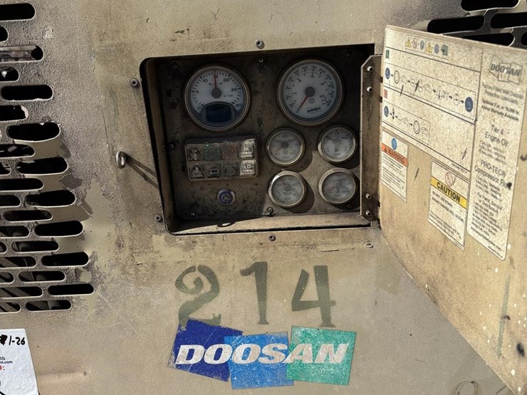 2014-doosan-hp375-image-4