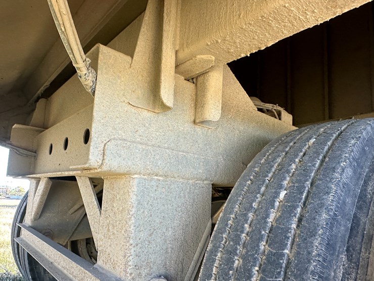 2003-wilson-hopper-bottom-image-22