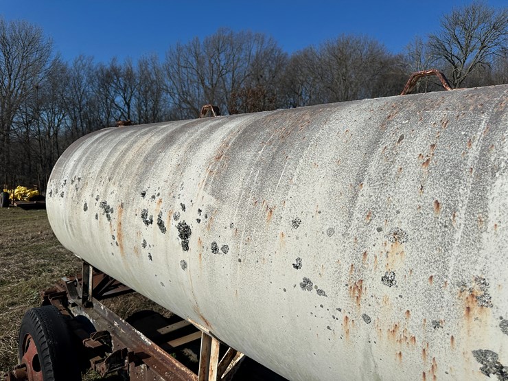 #35823-•-~1,000-gallon-fuel-wagon-image-22