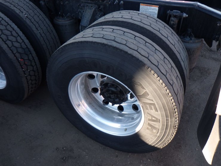 2020-mack-anthem-image-10