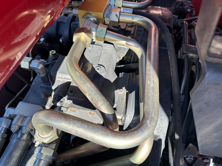 #35797-•-2011-case-7120-combine-image-90