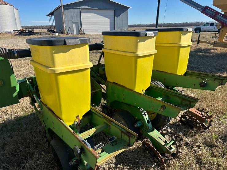 35257-john-deere-12-image-18